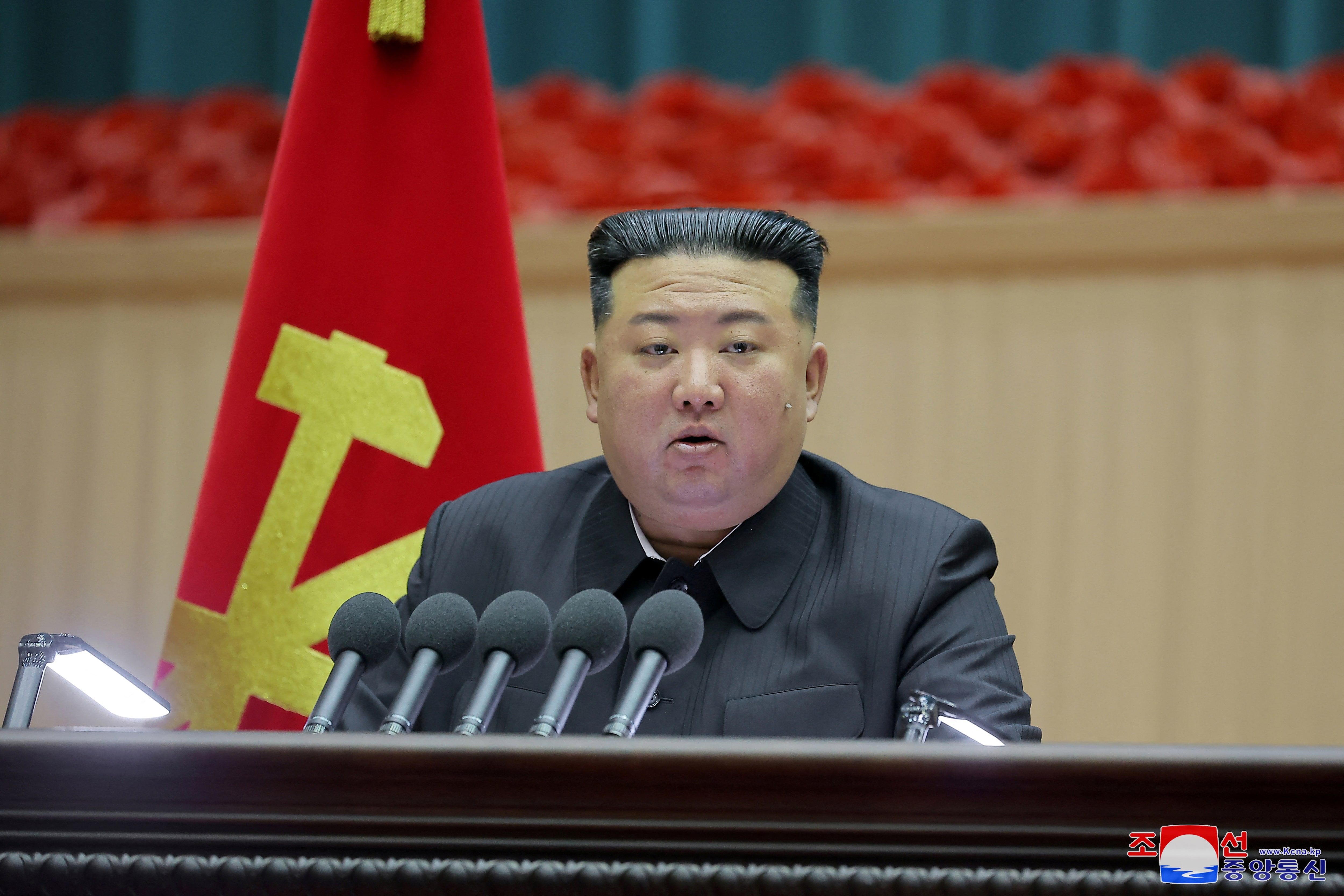Kim Jong-un'un Beyin Kanaması ve Koma İddiaları: Pekin'e Mi Götürüldü?