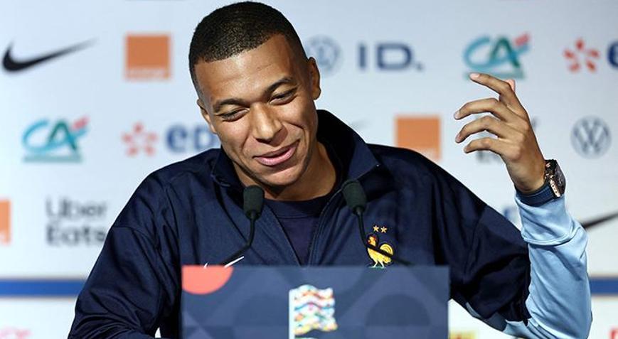 Kylian Mbappe, Messi'yi Hem Sahada Hem de Dijitalde Zorluyor