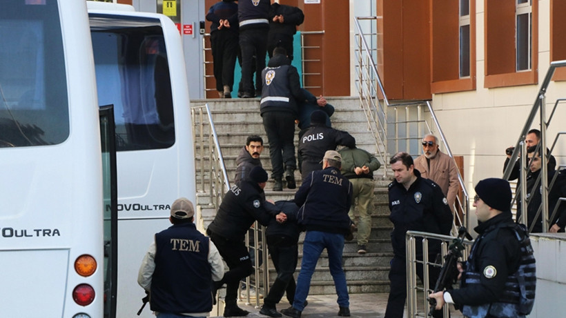 LGBTİ+ Operasyonlarında Yeni Gelişme: Gazeteci ve Kaos GL Üyeleri Tutuklandı