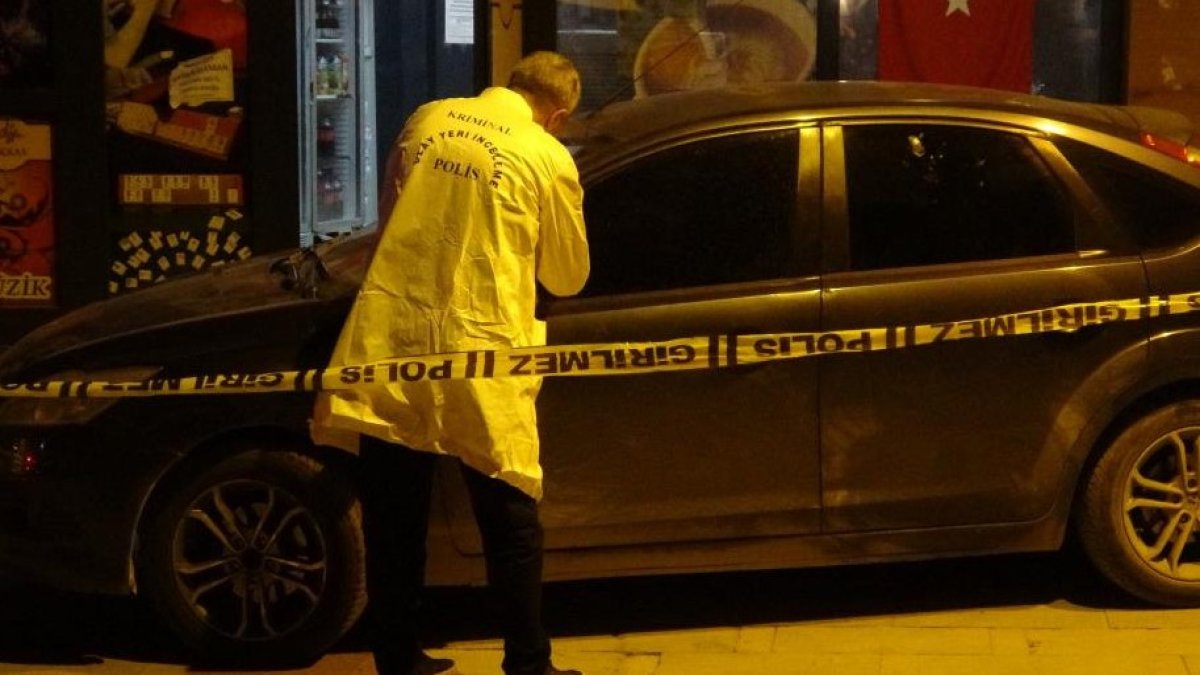 Malatya'da Gece Yarısı Kafeye Silahlı Saldırı: İşletme Sahibi Yaralandı