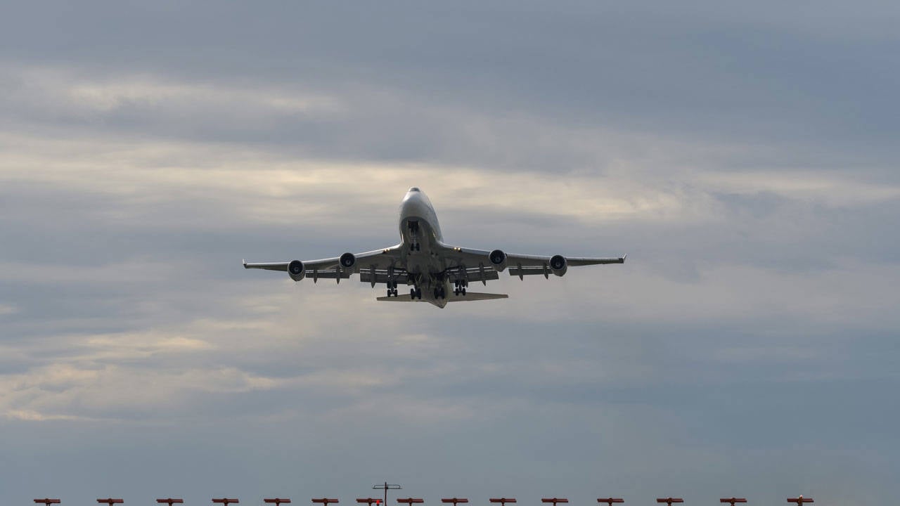 Malezyalı Pilot, 70 Bin Ekstazi Hapla Havalimanında Yakalandı