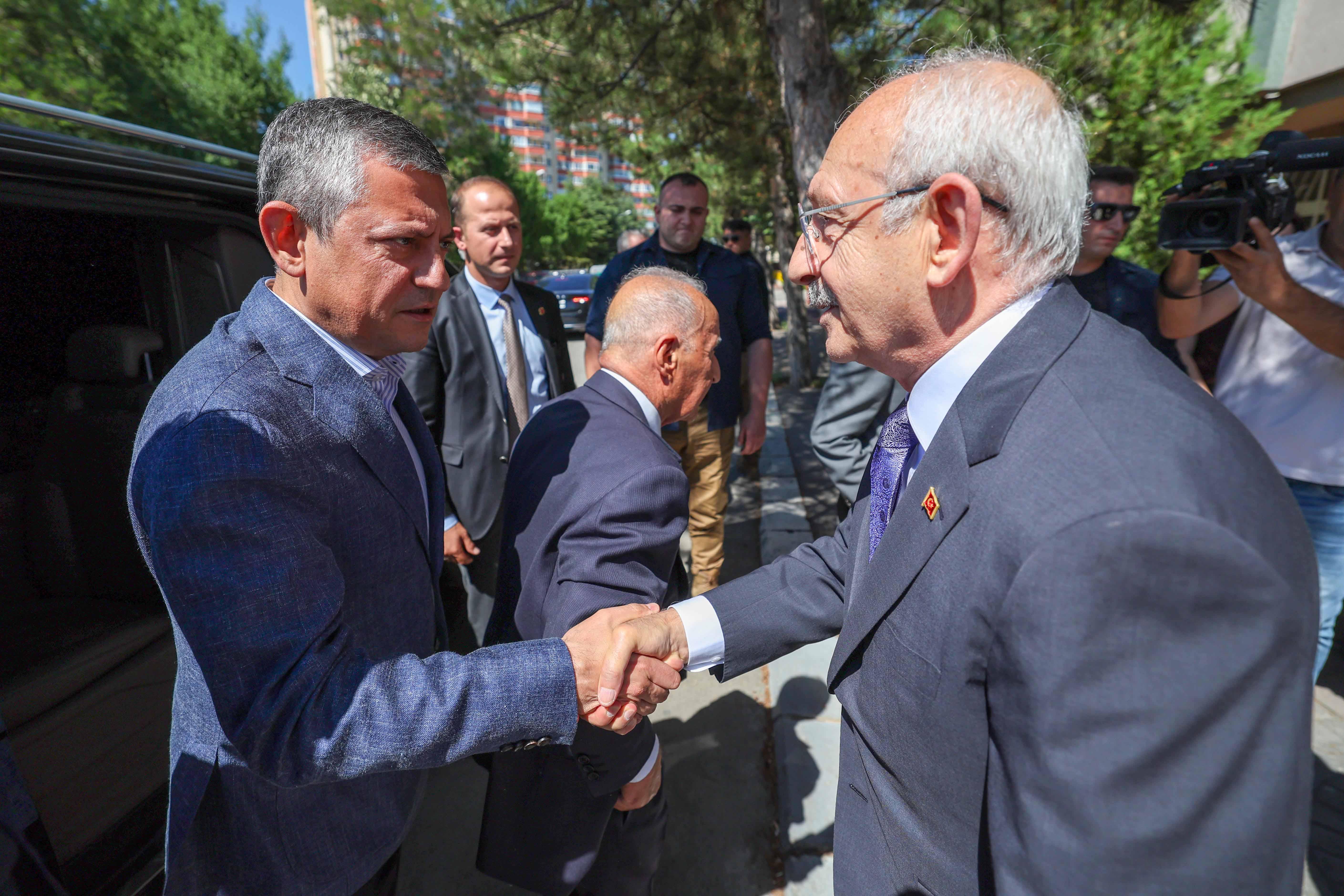 Meclis Başkanı Kurtulmuş'tan 'Çerçeve Yasa' İçin Kılıçdaroğlu Ziyareti