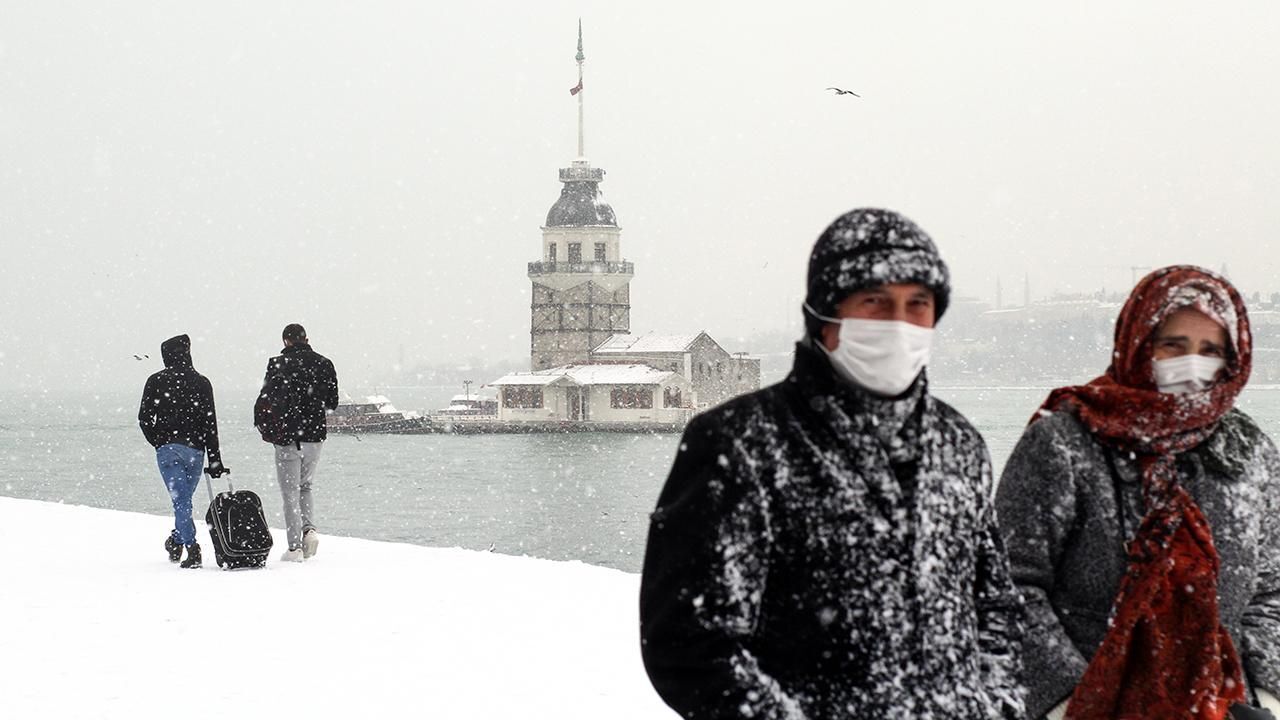 Meclis'e Gelen Şaşırtıcı Dilekçeler: İstanbul'a Kış, Ankara'ya Yaz Başkenti Önerisi