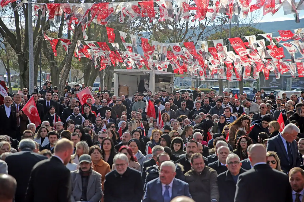 MHP'li Yalçın: Terörsüz Türkiye İle Geri Dönülemez Yola Girildi
