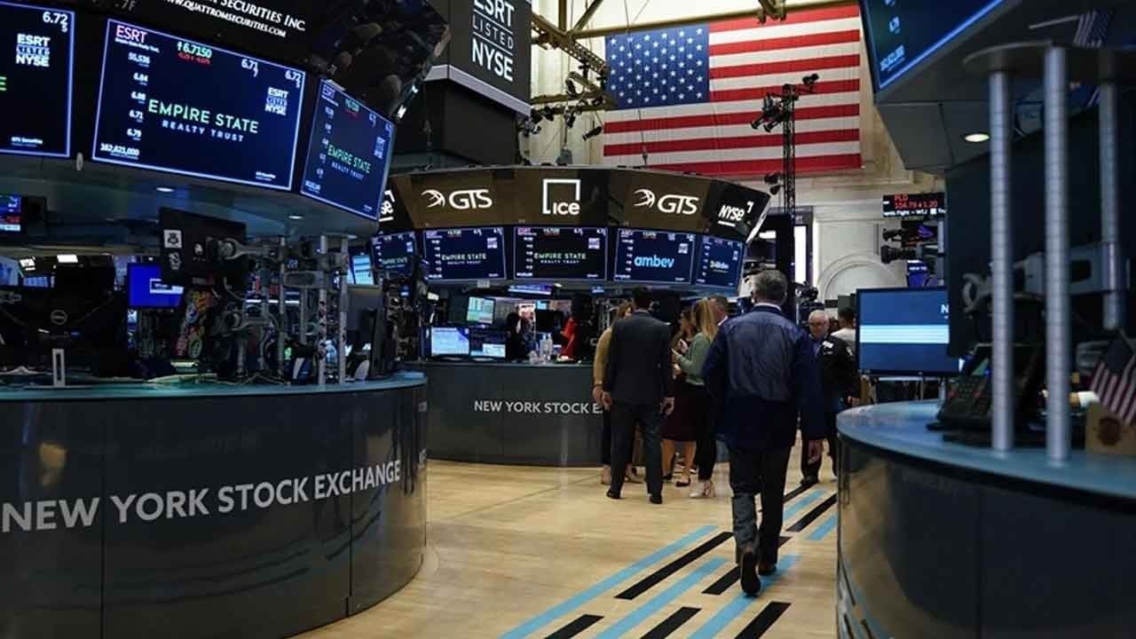 New York Borsası Yükselişle Açıldı: Teknoloji Hisseleri Toparlandı