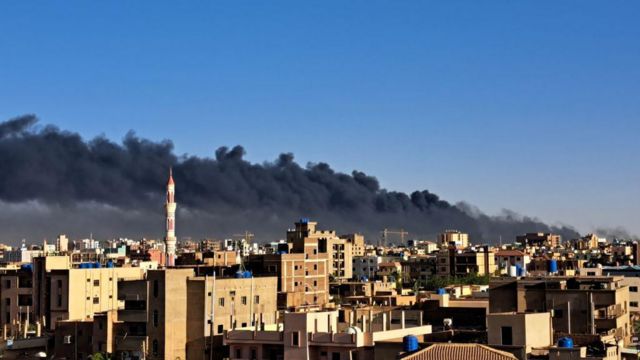 Nijer'de Darbe Girişimi: Başkent Niamey'de Şiddetli Çatışmalar