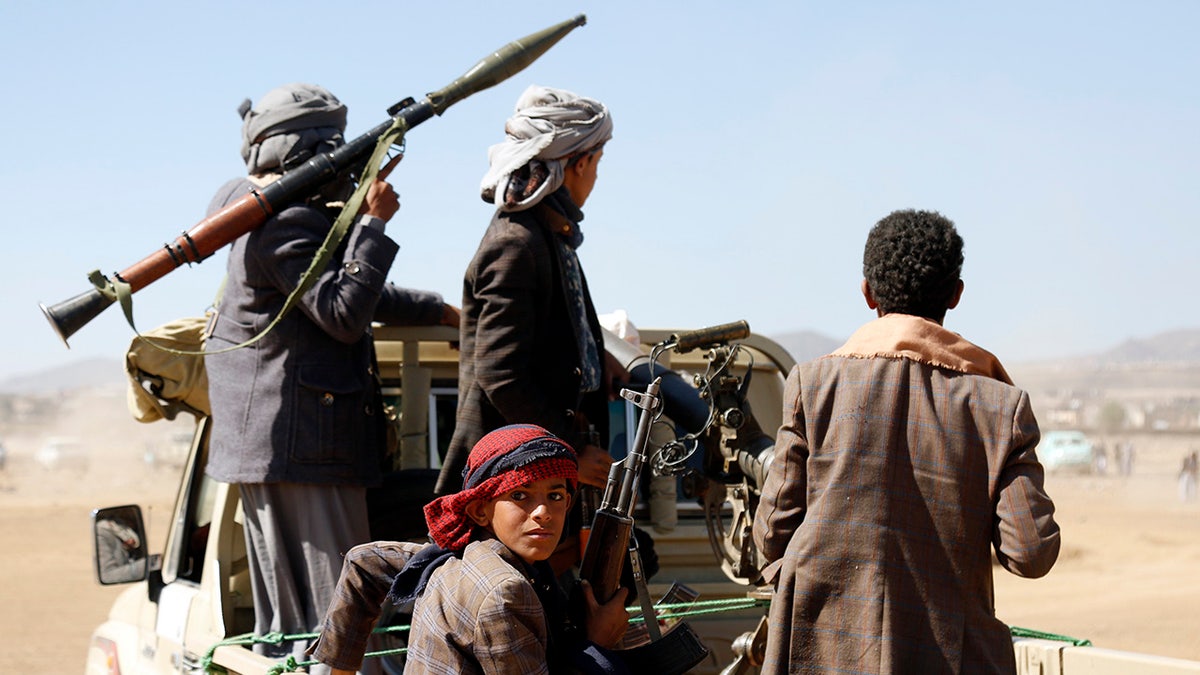 Pakistan Yemen Savaşına Dahil Oldu: Askeri Destek ve Danışmanlar Sahada