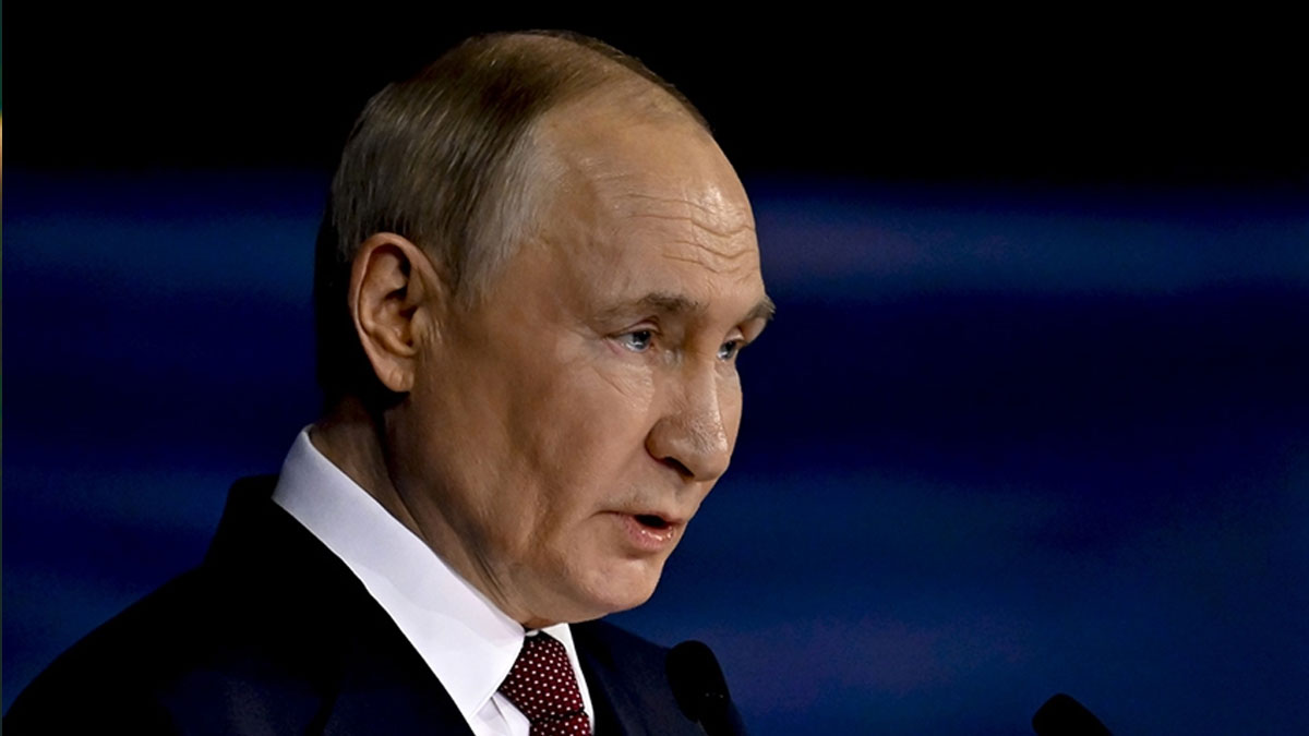 Rusya'dan Kritik Karar: Putin Ordudaki Personel Sayısını Artırdı