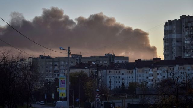 Rusya, Ukrayna Enerji Tesislerini Hedef Aldı: Kapsamlı Hava Saldırısı