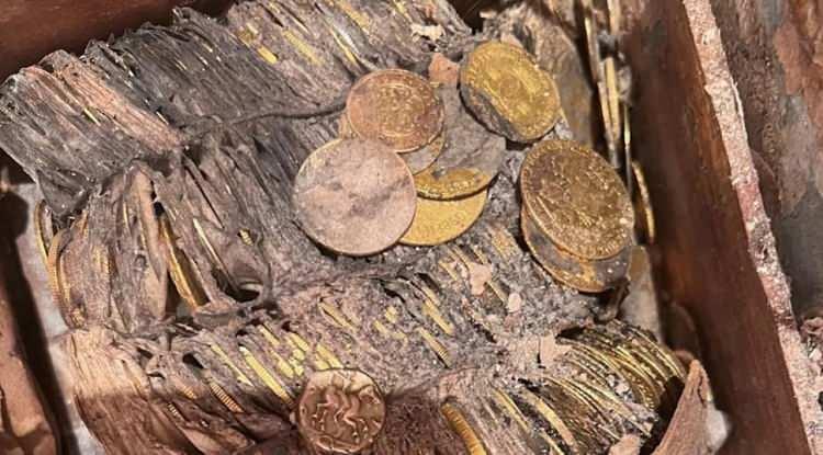 Savaşta Toprağa Gömülen Altınlar: Şimdi Tanesi 3 Milyon Dolara Satılıyor