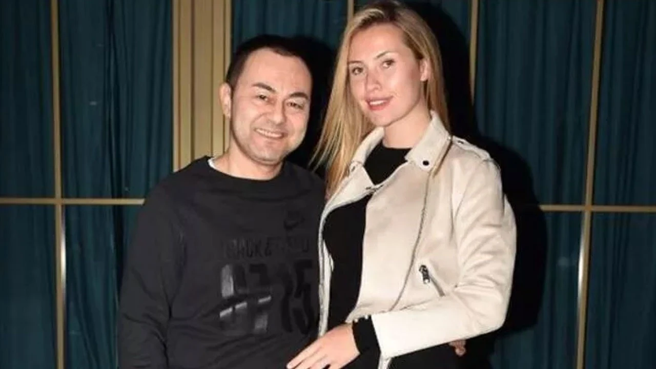 Serdar Ortaç'ın Eski Eşi Chloe Loughnan Hamileliğini Açıkladı