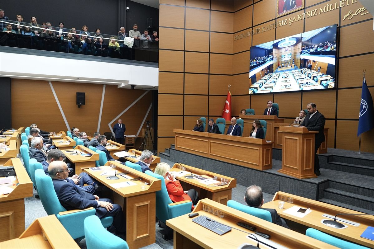 Son Dakika: Üsküdar'da 3 Belediye Meclis Üyesi Tutuklandı