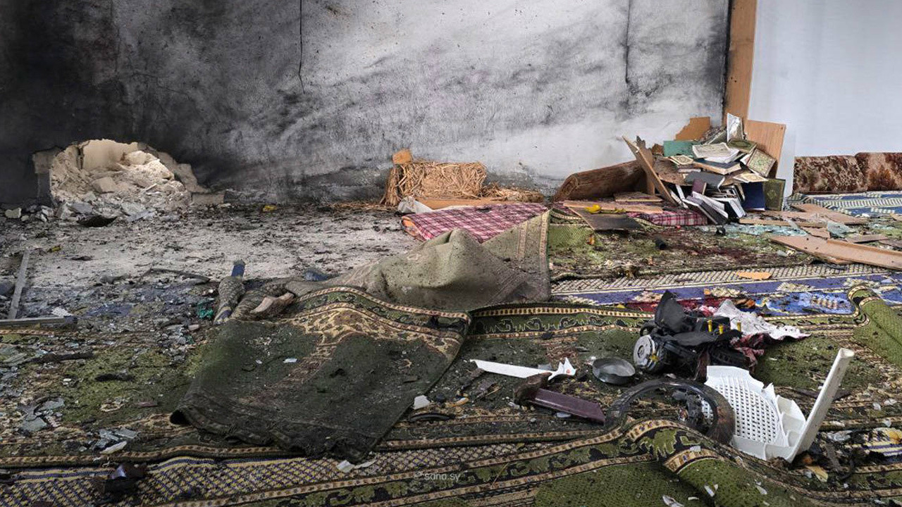 Suriye'de Minibüse Kanlı Saldırı: 7 Ölü, 4 Yaralı