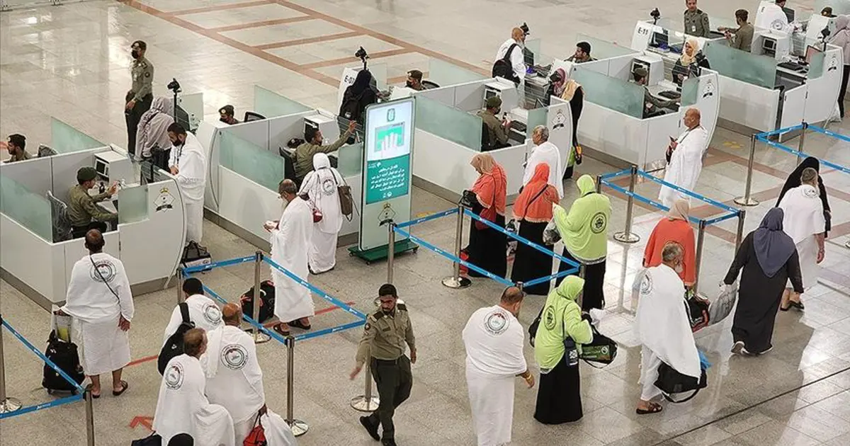 Suudi Arabistan'dan Umre Vizesinde Yeni Dönem: 1 Yıl Geçerli Çok Girişli Vize