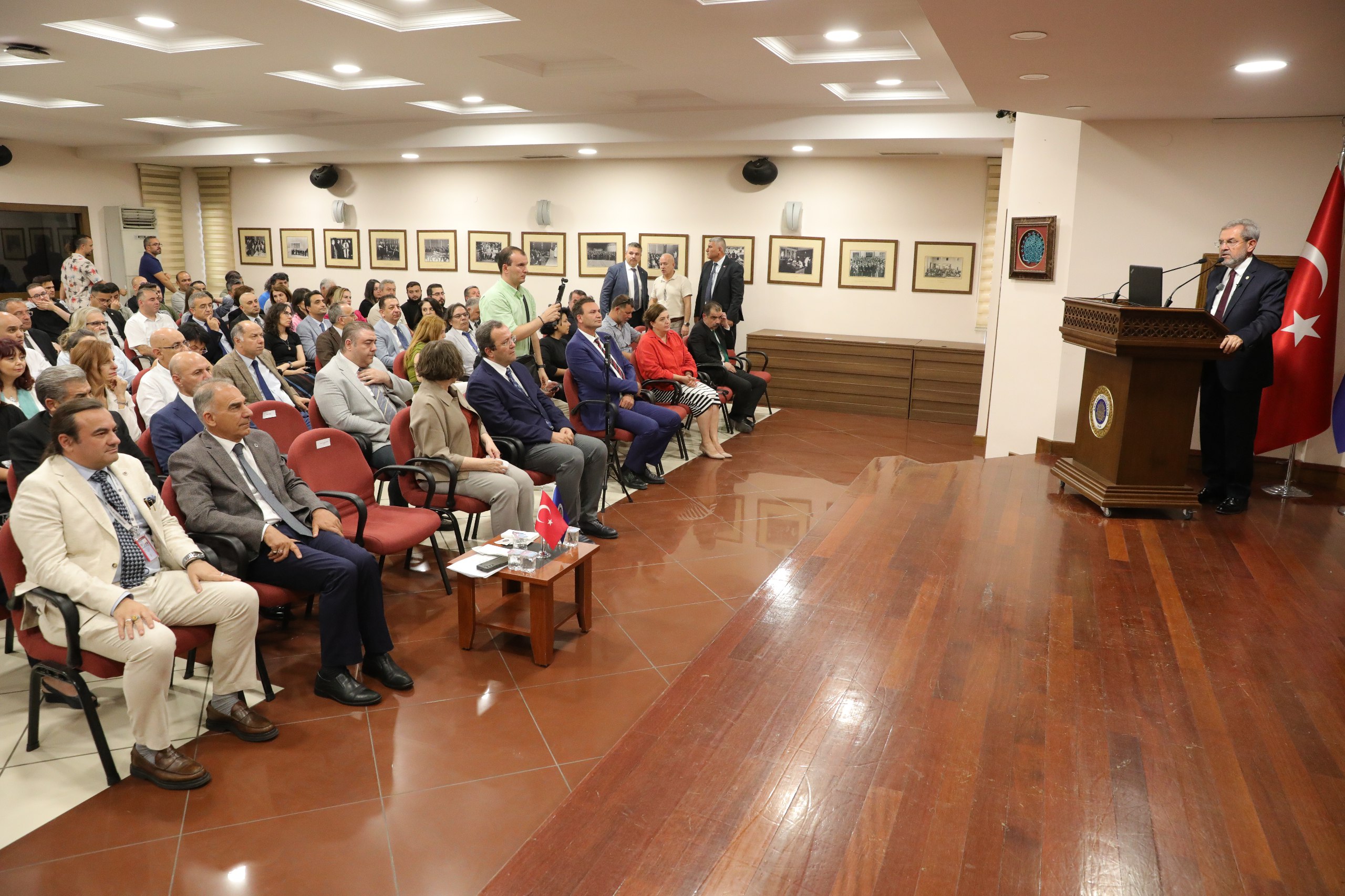 Tallahassee'de üniversite yakınında kanlı gece: 12 kişi vuruldu