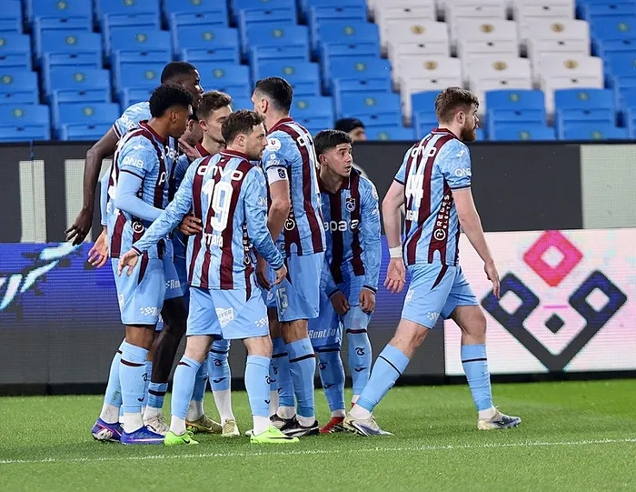 Trabzonspor Hearts Maçı Özeti: Fırtına Avrupa'da Doludizgin 2-0 Kazandı