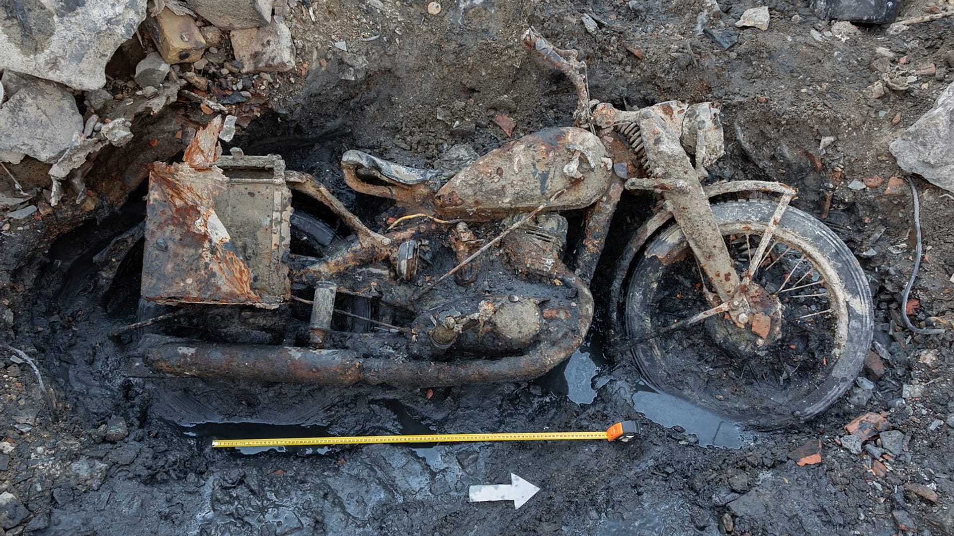 Tuna'dan 80 Yıl Sonra Wehrmacht Askerleri ve Motosiklet Çıkarıldı
