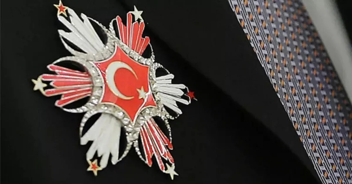 Venezuela'dan Kahraman Türk İbrahim Eser'e Devlet Nişanı