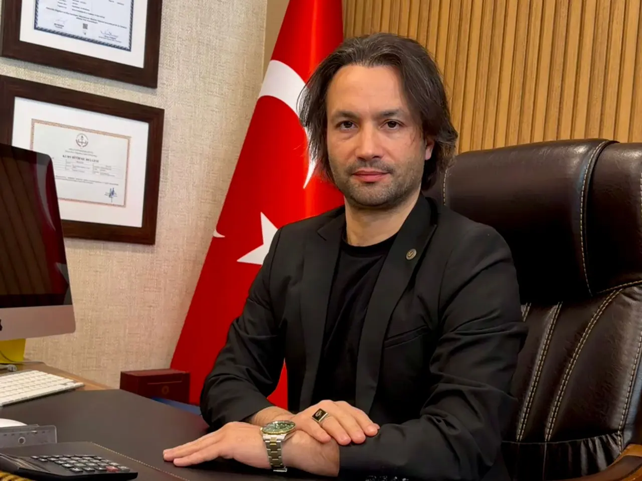 Yapay Zekada Yeni 'İstenmeyen Dijital Müdahale' Vakası: Claude Hükümet Sitelerinde