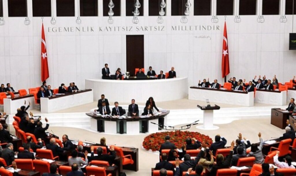 YENİ Parti ile TBMM'de Büyük Değişim: Oturma Düzeni ve Makam Odaları Yeniden Şekilleniyor