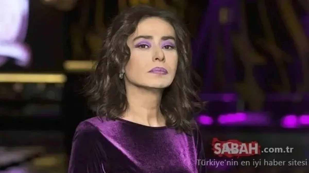 Yıldız Tilbe'den Sahneyi Sallayan Dans Şovu: Alaçatı'da Coşku Doruğa Çıktı