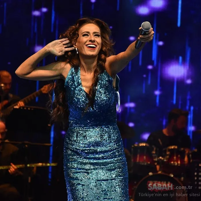 Yıldız Tilbe Sahnede Güvenlik Görevlisini İtti: O Anlar Gündem Oldu