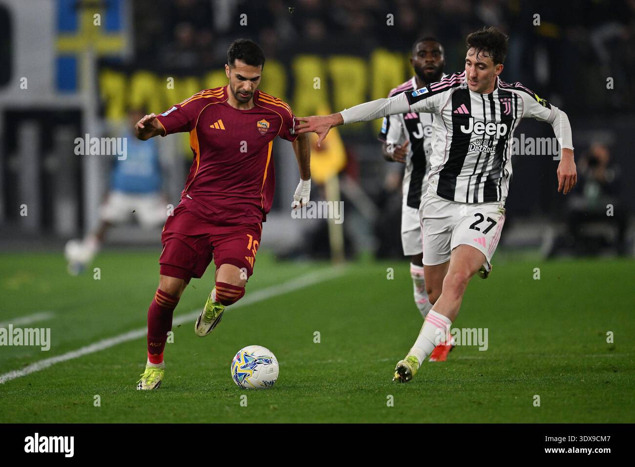 Zeki Çelik Asist Yaptı: Juventus Serie A'da Yükselişe Geçti