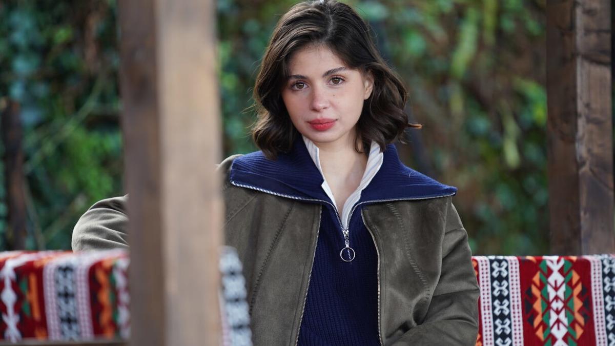 Zeynep Atılgan'ın Süper Minili Davet Tarzı Gündemde: Elbise Fiyatı Şaşırttı