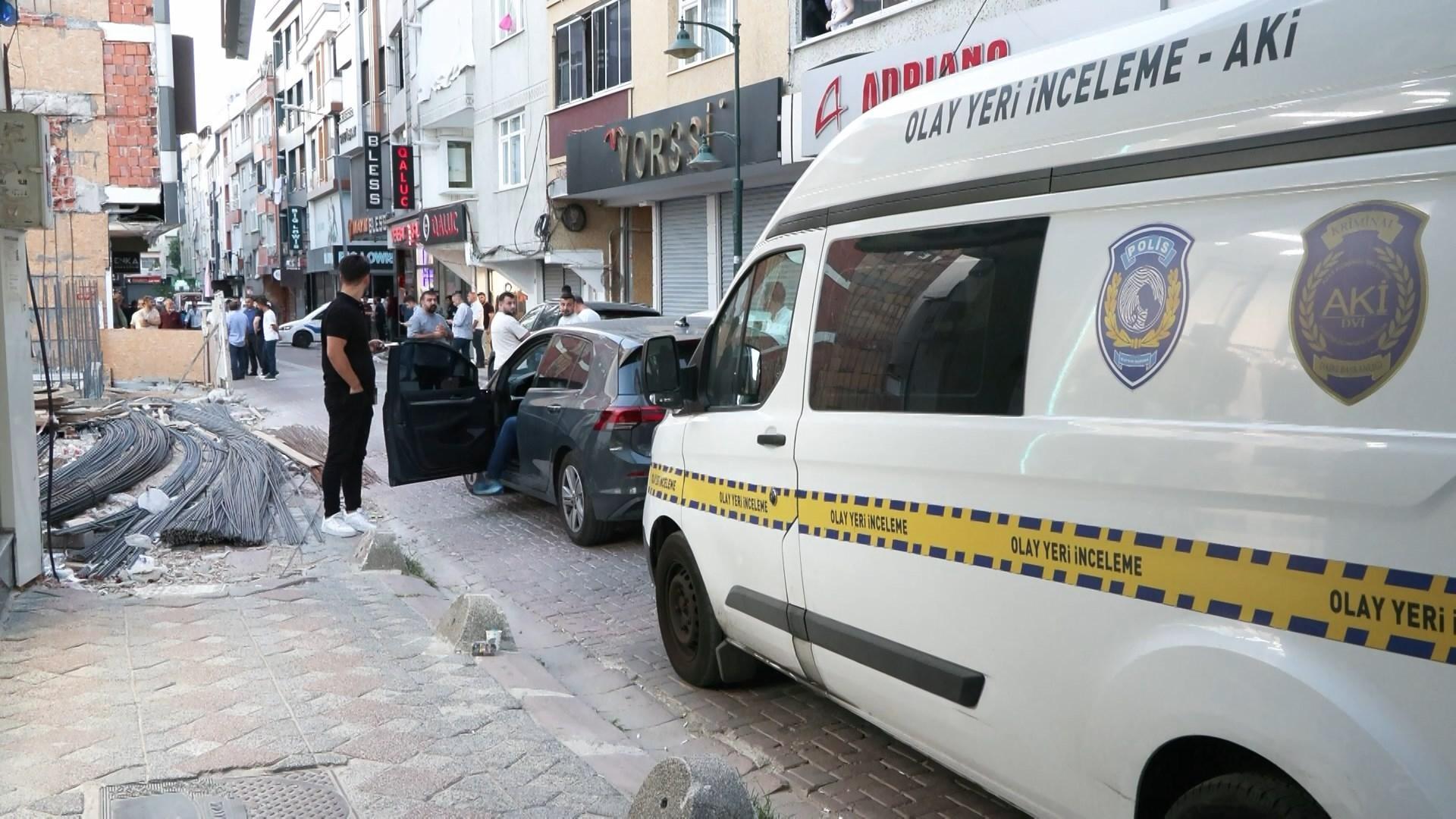 Zeytinburnu'nda Polise Silahlı Saldırı Girişimi: Bir Şüpheli Gözaltında